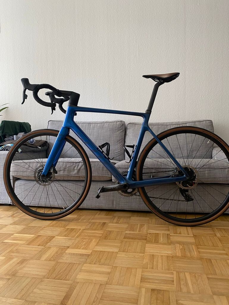 Used Scott Addict RC 20 2021 2021 Road & Gravel, Blau — image 6 of 11
