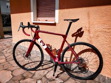 3T EXPLORO TEAM SRAM Rival 2023 Road & Gravel de segunda mano, Rojo — imagen 2 de 13