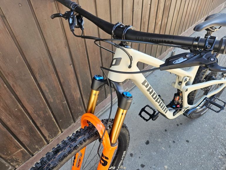 Brugt Propain Hugene SRAM GX Eagle 2025 Mountainbike — billede 9 af 12