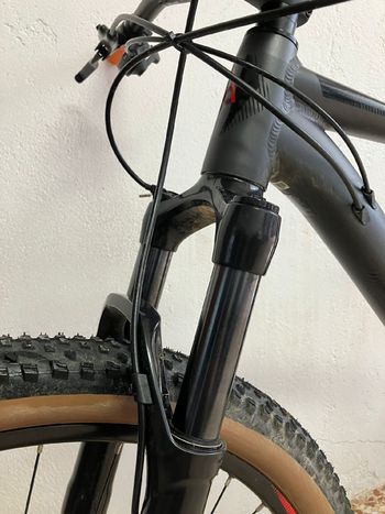 Used Orbea ALMA H30-EAGLE 29 2019 2019 Mountainbike, Black, 29 — image 7 of 11