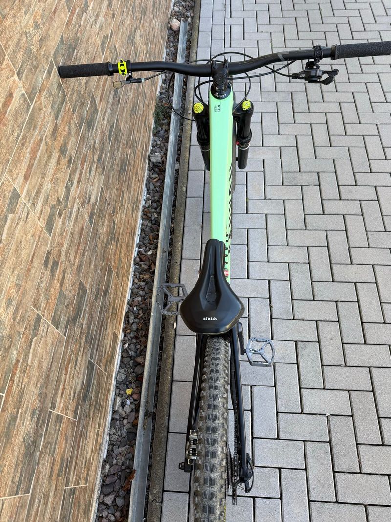 Używany Canyon Spectral Shimano Deore XT 2021 Mountainbike — zdjęcie 8 z 10