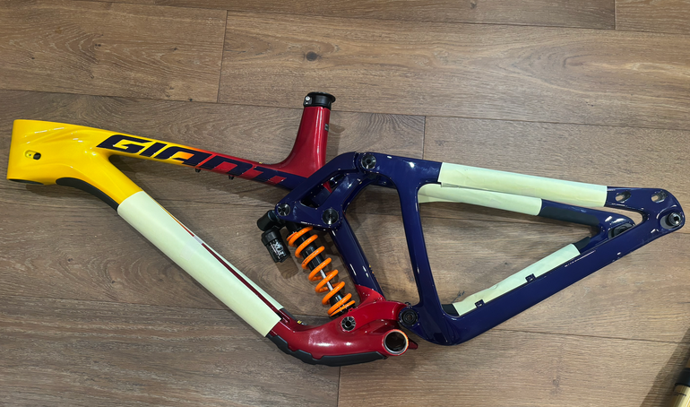 Used Giant Glory Advanced Legends Edition Frameset 2024 Frameset 2024 Mountainbike, Orange, 29, 27.5 — image 2 of 3