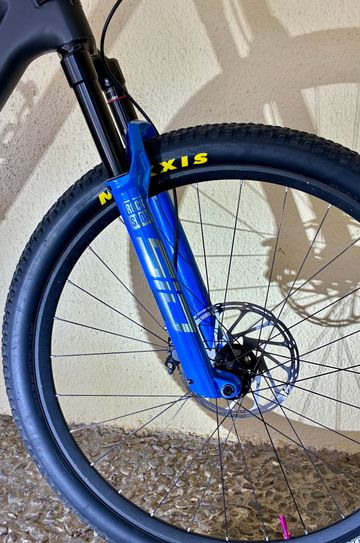 Used Santa Cruz Blur SRAM GX Eagle 2023 Mountainbike, Black, 29 — image 16 of 31