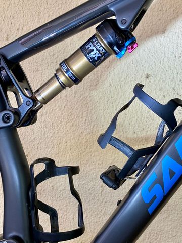 Used Santa Cruz Blur SRAM GX Eagle 2023 Mountainbike, Black, 29 — image 18 of 31