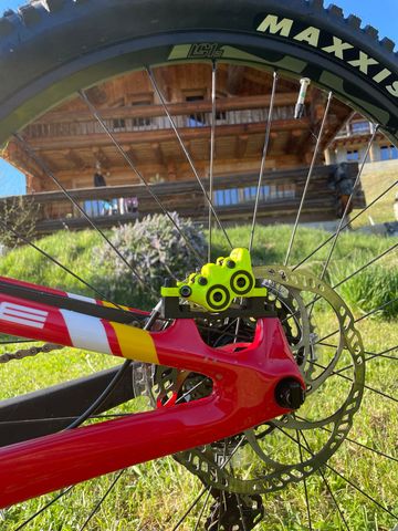Used Intense Primer Shimano XTR 2024 Mountainbike, Red — image 7 of 8