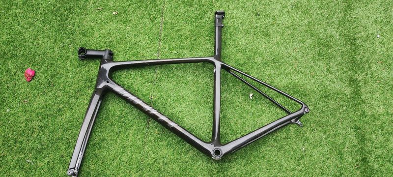 Used Giant TCR Advanced SL, Disc Frameset 2022 Frameset 2022 Road & Gravel, Black — image 1 of 6
