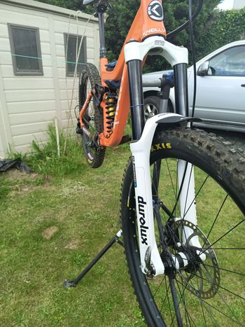 Used Knolly Delirium 2019 Mountainbike, Orange — image 2 of 7