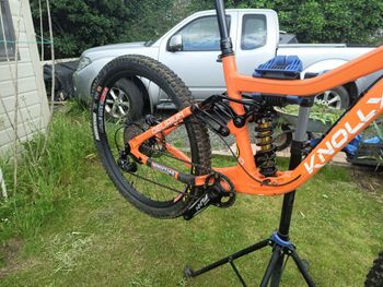 Used Knolly Delirium 2019 Mountainbike, Orange — image 3 of 7