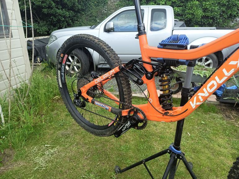 Used Knolly Delirium 2019 Mountainbike, Orange — image 3 of 7