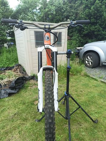 Used Knolly Delirium 2019 Mountainbike, Orange — image 7 of 7