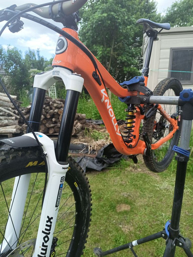 Used Knolly Delirium 2019 Mountainbike, Orange — image 5 of 7