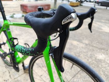 Used Trek Emonda Shimano 105 2016 Road & Gravel, Green — image 9 of 10