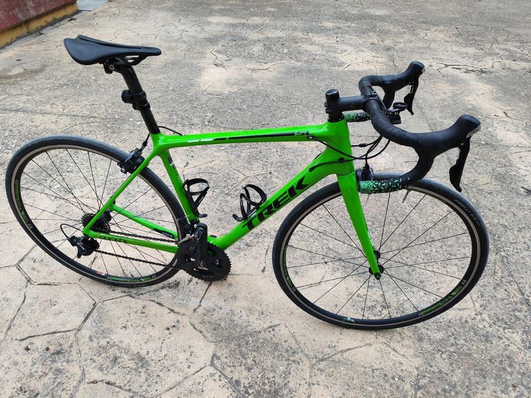 Used Trek Emonda Shimano 105 2016 Road & Gravel, Green — image 1 of 10