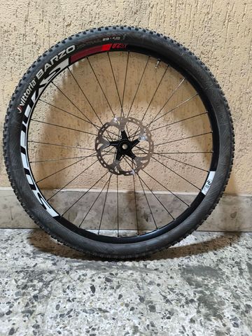 Used Specialized Epic Expert 2022 2022 Mountainbike, Black, 29 — image 12 of 13