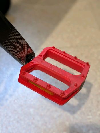 Tweedehands CUBE ANALOG 2023 2023 Mountainbike — afbeelding 17 van 18