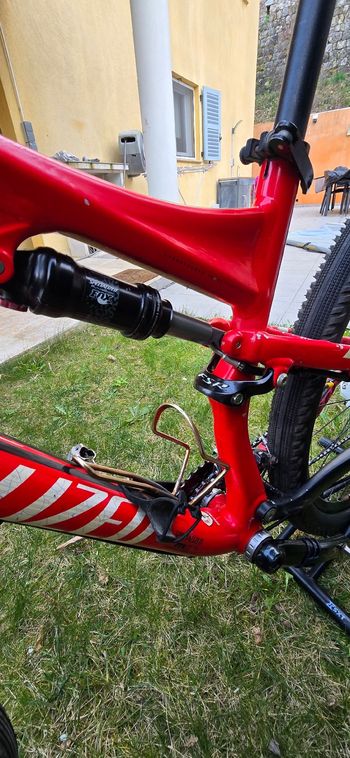 Used Specialized Epic SRAM X9 2017 Mountainbike, Red — image 13 of 21
