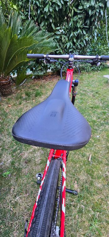 Used Specialized Epic SRAM X9 2017 Mountainbike, Red — image 7 of 21