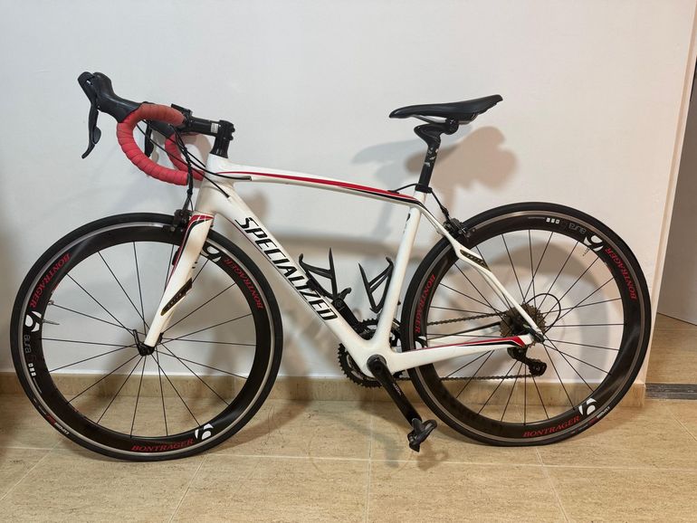 Used Specialized Roubaix SL4 Sora 2014 2014 Road & Gravel, White — image 2 of 15