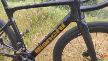 Gebrauchtes Bianchi Infinito Shimano 105 Di2 2027 Road & Gravel, Schwarz — Bild 2 von 10