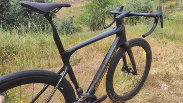 Gebrauchtes Bianchi Infinito Shimano 105 Di2 2027 Road & Gravel, Schwarz — Bild 8 von 10