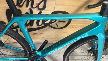 Brugt Bianchi Impulso COMP GRX 610 disc 2026 2026 Road & Gravel — billede 9 af 9