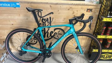 Brugt Bianchi Impulso COMP GRX 610 disc 2026 2026 Road & Gravel — billede 8 af 9