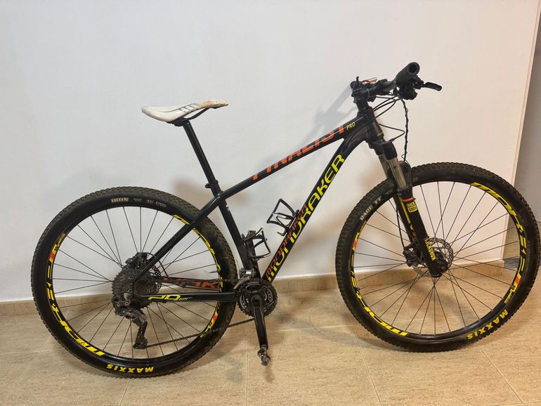 Used Mondraker Mondraker Custom Shimano Deore XT 2016 Mountainbike, Schwarz — image 3 of 11
