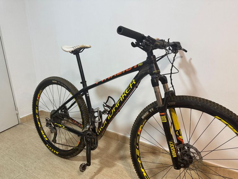Used Mondraker Mondraker Custom Shimano Deore XT 2016 Mountainbike, Schwarz — image 6 of 11