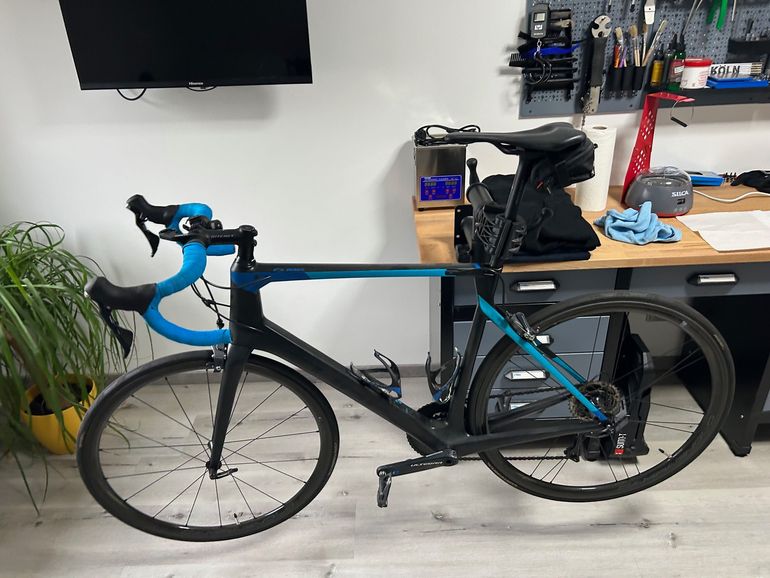 Used CUBE AGREE C:62 Pro 2018 2018 Road & Gravel — image 1 of 9