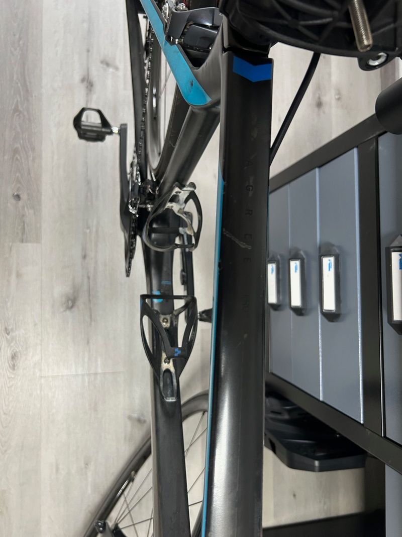 Used CUBE AGREE C:62 Pro 2018 2018 Road & Gravel, Black — image 5 of 9