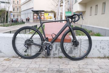 Gebrauchtes Canyon Ultimate CFR Disc Aero 2021 2021 Road & Gravel