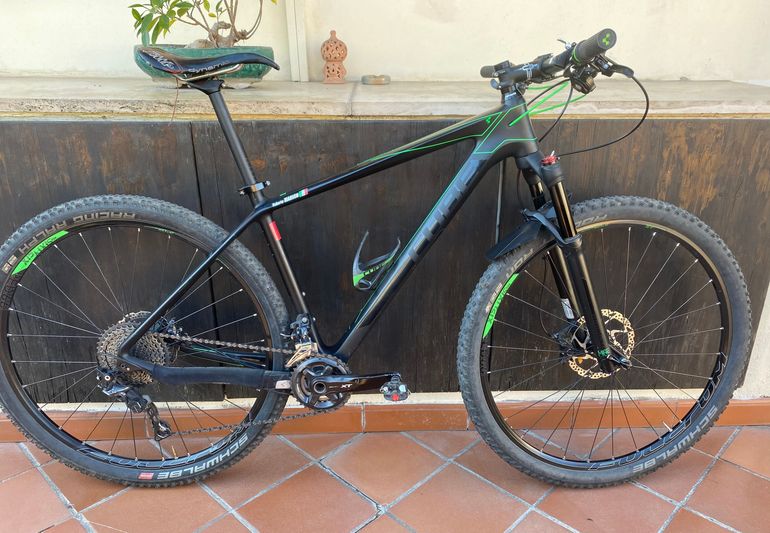 Used CUBE Reaction GTC Race 2016 2016 Mountainbike, Schwarz, 27.5, 29 — image 1 of 5