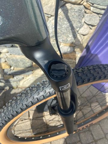 Brugt Giant Talon E+ 2026 2026 Mountainbike — billede 10 af 21