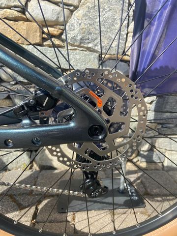 Brugt Giant Talon E+ 2026 2026 Mountainbike — billede 13 af 21