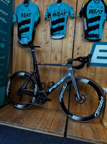 Felt, AR Advanced Ultegra Di2 2025