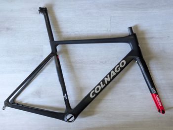 Colnago, V4Rs Disc Dura-Ace Di2 9200 w/ENVE SES 3.4 Wheels 2024 Frameset