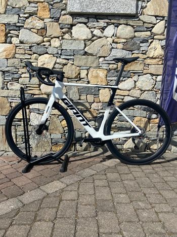 Used Giant Giant Propel Advanced 2 105 2027 2027 Road & Gravel — image 2 of 19