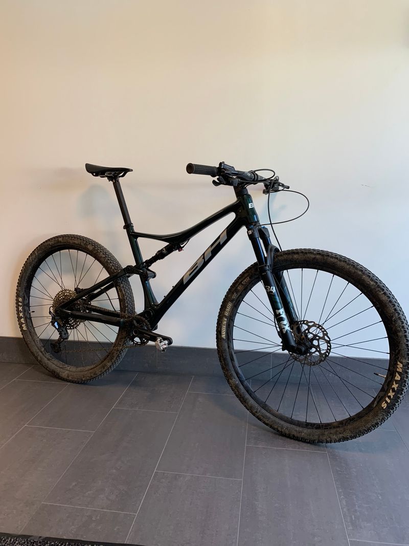 Brugt BH LYNX RACE CARBON RC 6.5 2022 2022 MTB