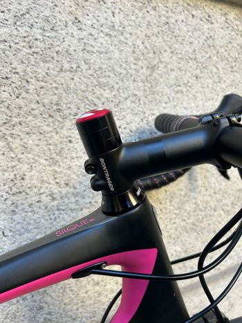 Used Trek Silque SL Women's 2016 2016 Road & Gravel — image 5 of 11