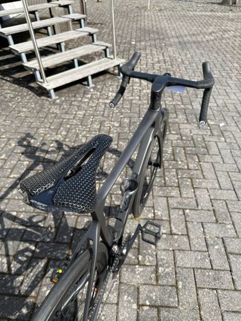 Used Giant Propel Shimano Ultegra Di2 2025 Road & Gravel, Black — image 8 of 10