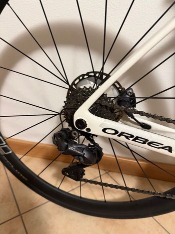 Used Orbea Orca Shimano Ultegra Di2 2018 Road & Gravel, White — image 7 of 7