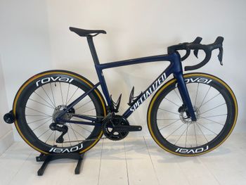 Specialized, Tarmac SL8 Pro - Shimano Ultegra Di2 2024