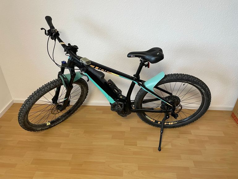 Used CUBE ACCESS HYBRID SL 500 27.5 2018 2018 Mountainbike, Green, 27.5 — image 1 of 3