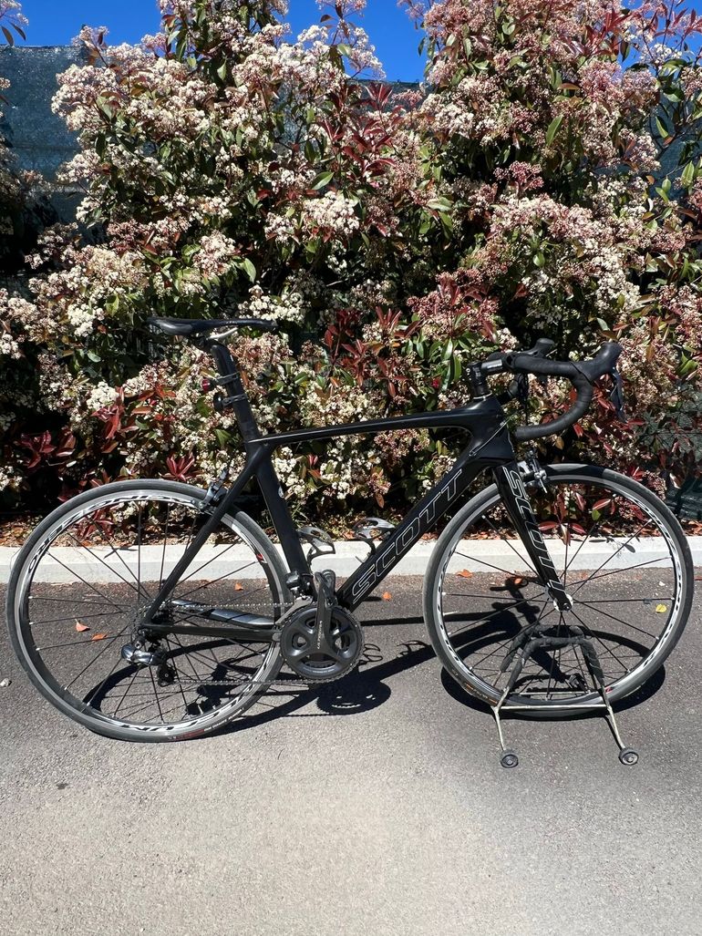 Used Scott Foil Shimano Ultegra 2017 Road & Gravel, Black — image 1 of 9