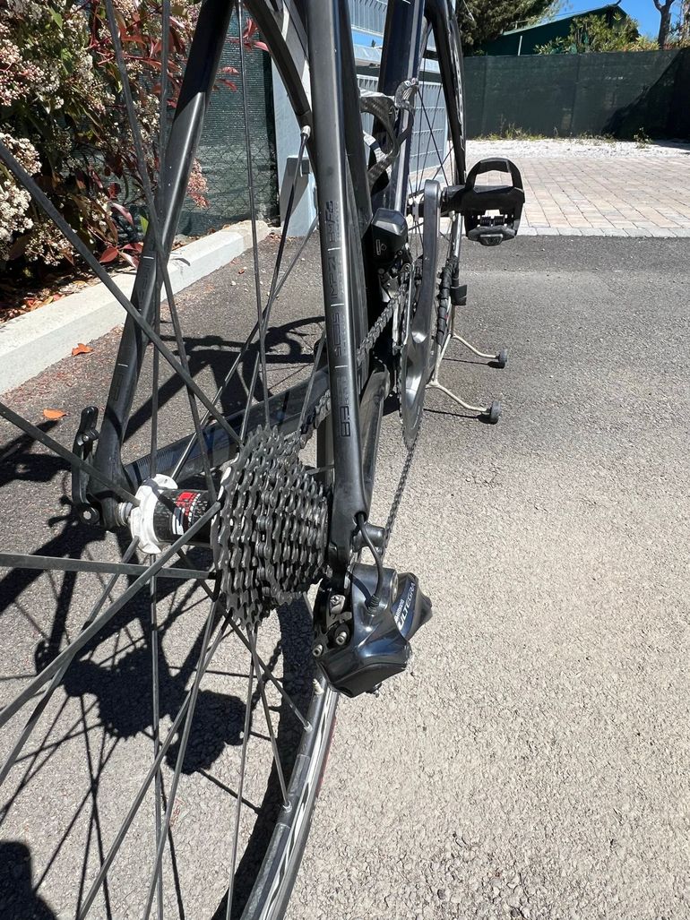Used Scott Foil Shimano Ultegra 2017 Road & Gravel, Black — image 8 of 9