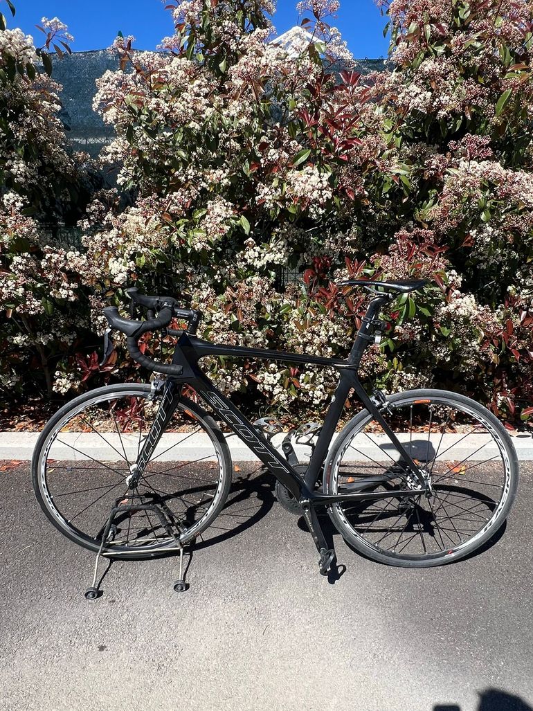 Used Scott Foil Shimano Ultegra 2017 Road & Gravel, Black — image 2 of 9
