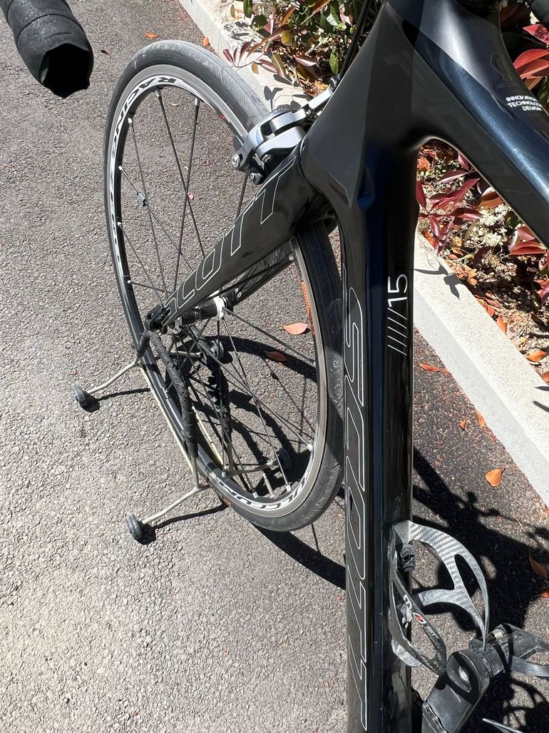 Used Scott Foil Shimano Ultegra 2017 Road & Gravel, Black — image 5 of 9