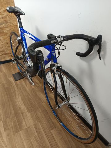 Used Pinarello Dogma Campagnolo Chorus 2006 Road & Gravel, Blue — image 3 of 18