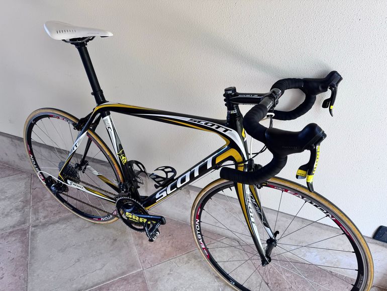 Used Scott Addict sram red 10 speed limited edition Scott Addict sram red 10 speed limited edition Custom SRAM Red eTap AXS 2011 Road & Gravel, Black — image 7 of 20