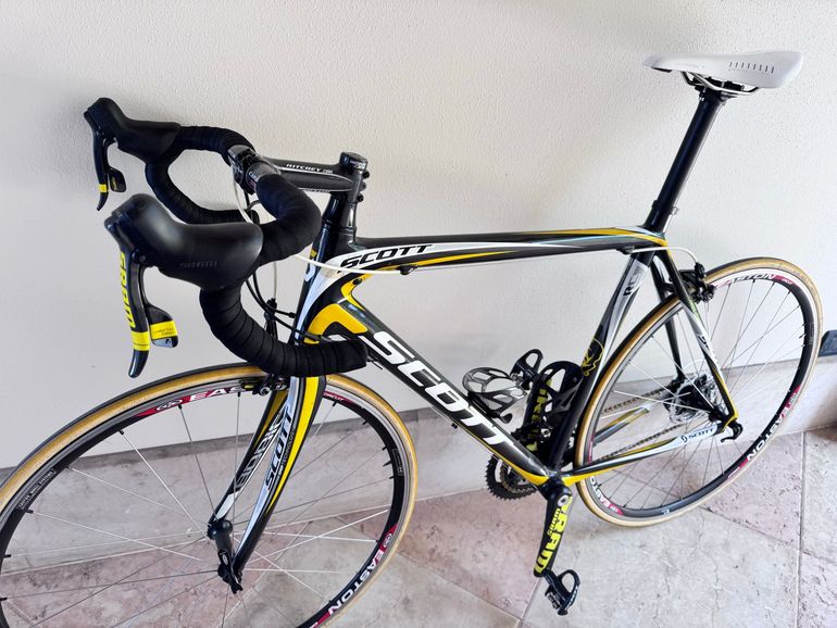 Used Scott Addict sram red 10 speed limited edition Scott Addict sram red 10 speed limited edition Custom SRAM Red eTap AXS 2011 Road & Gravel, Black — image 12 of 20
